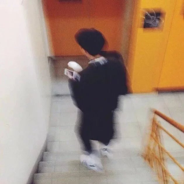 单于良婕林