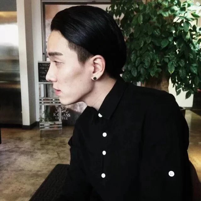 宰兴怡倩