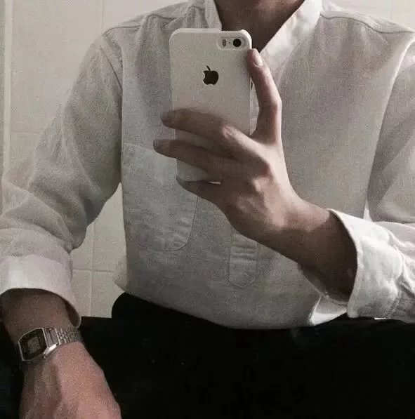 孟舒琦容