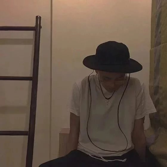 皮纪腾磊