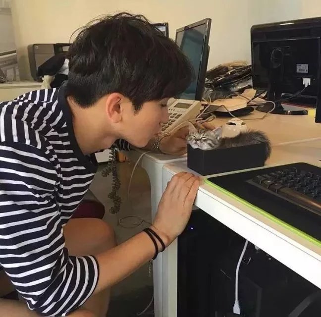 满永爱旭